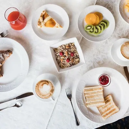 Monte Cherz מלון אראבה