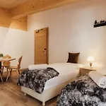 Monte Cherz Hotel