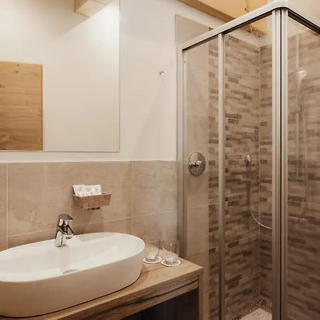 Monte Cherz Hotel 3*