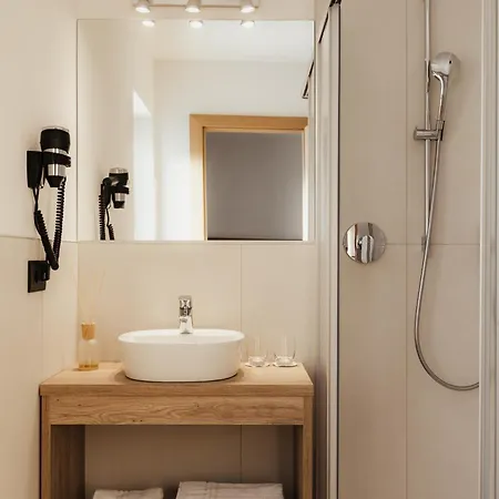 Hotel Monte Cherz Arabba