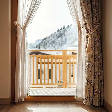 Hotel Monte Cherz Arabba