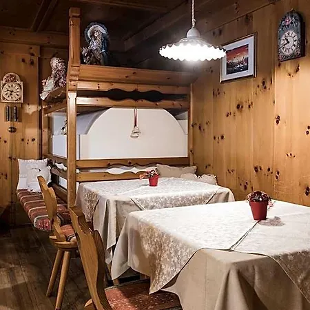 Monte Cherz Hotel